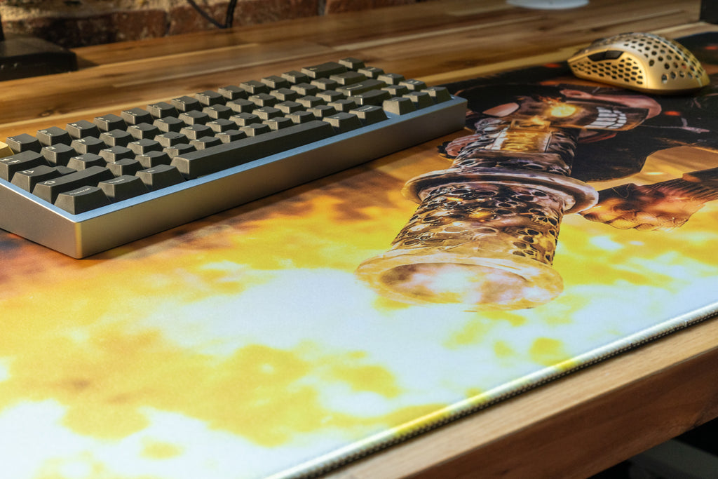 **IN PRODUCTION** Limited Edition - "iGxCarnage" Content Creator Collaboration XL Mousepad - Epic Desk
