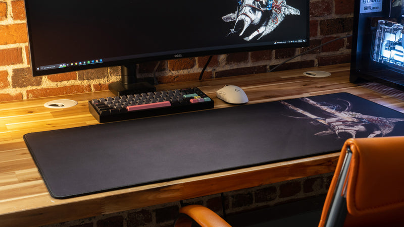 "Willjum's Paradise/Bone Helmet" — Rust Deskmat