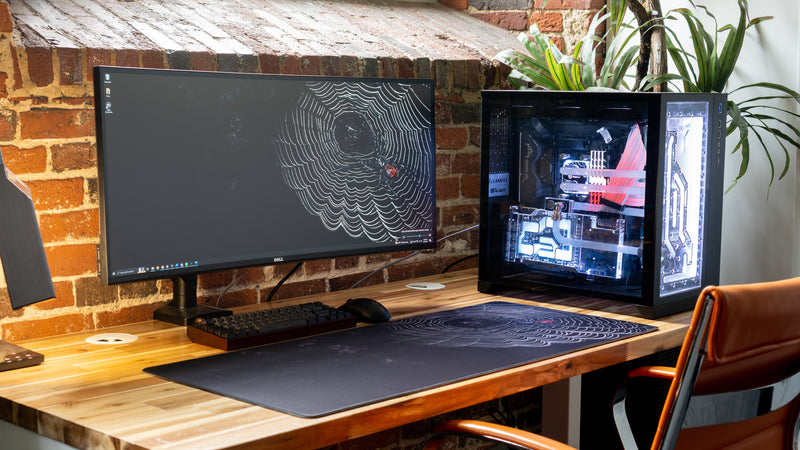 "Black Widow" — Wally1k Deskmat