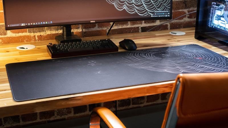 "Black Widow" — Wally1k Deskmat