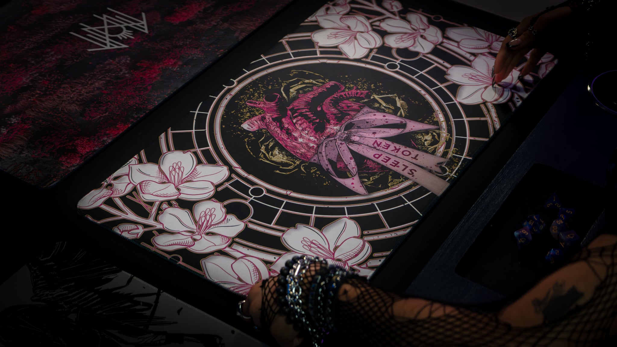 SleepyHungry　オーダーメードPC Tied Offering