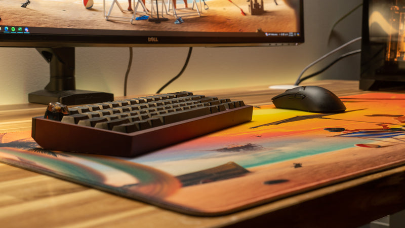 "Paradise" — Tide Deskmat