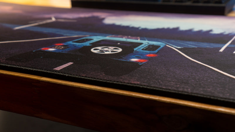 "Bluewave" — Outrun Deskmat