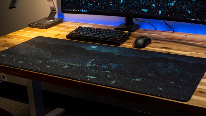 "Helms Deep" — Bellum Et Historia Deskmat