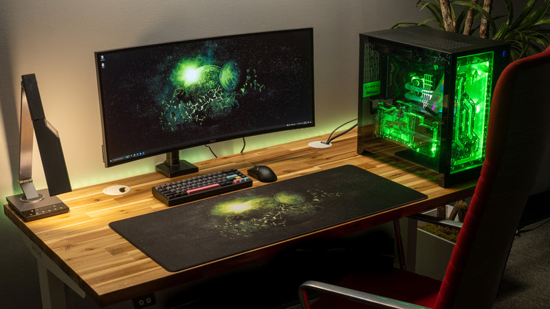 "Green Planet" — Empyrian Deskmat