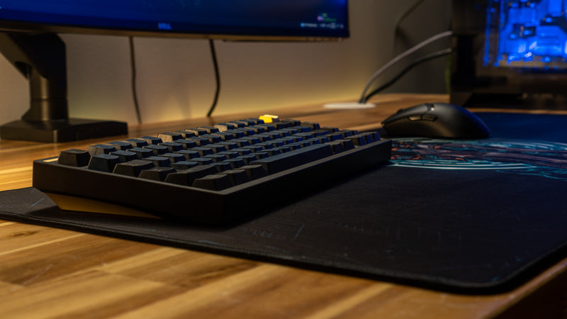 "Verisium" — Zizaran Deskmat