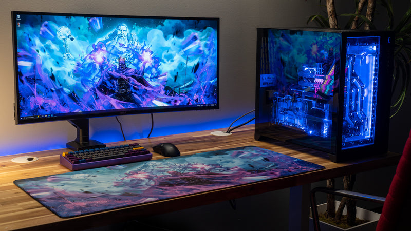 "The Lord of Gacha" — Lacari Deskmat