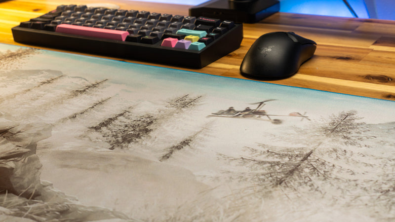 "Snowscape" — Tahliaaj Deskmat