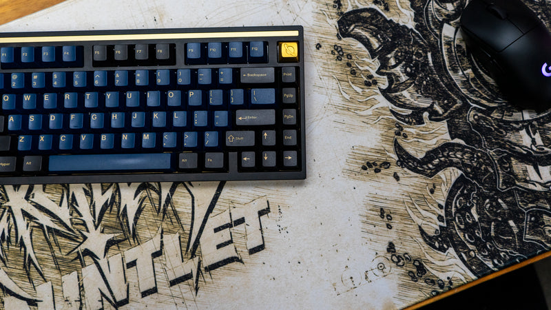 "Hand of the Merciless" — Zizaran Deskmat