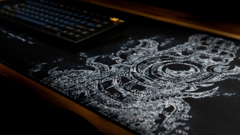 "Hand of Desolation" — Zizaran Deskmat