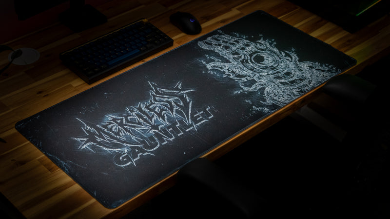 "Hand of Desolation" — Zizaran Deskmat