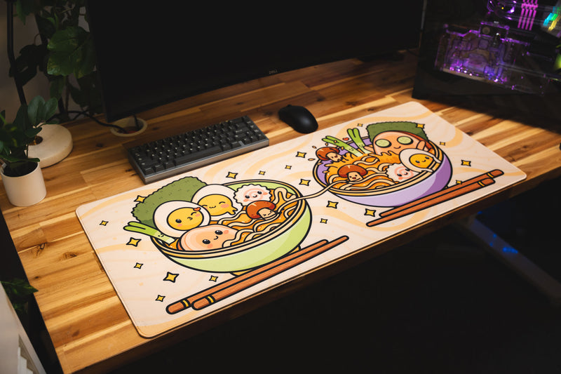 "Ramen & Friends" — Kawaii Deskmat