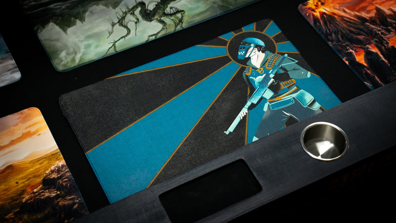 Blooprint Solo's Journey playmat — Black, on tray