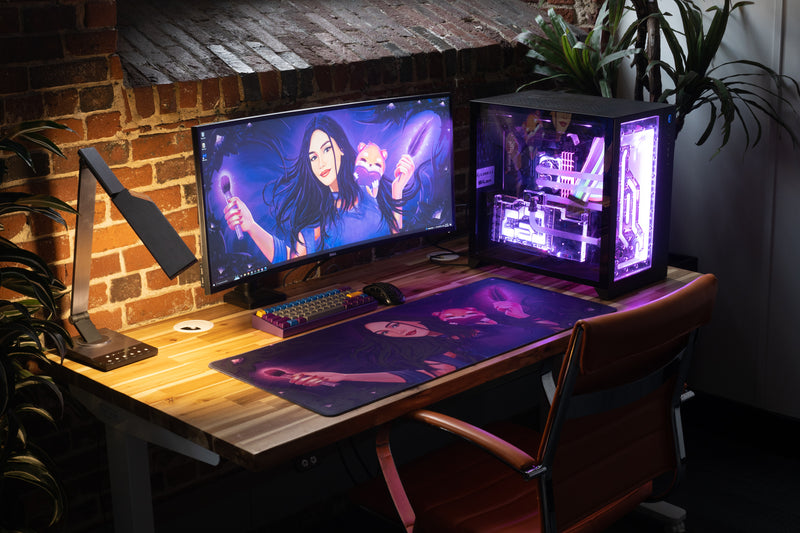 "Arlequin" — Signature Deskmat